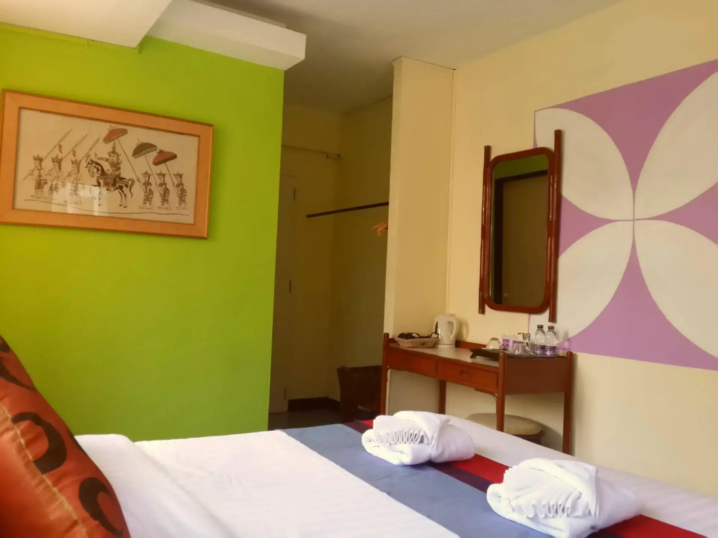 Photo - Sawasdee Sukhumvit Inn