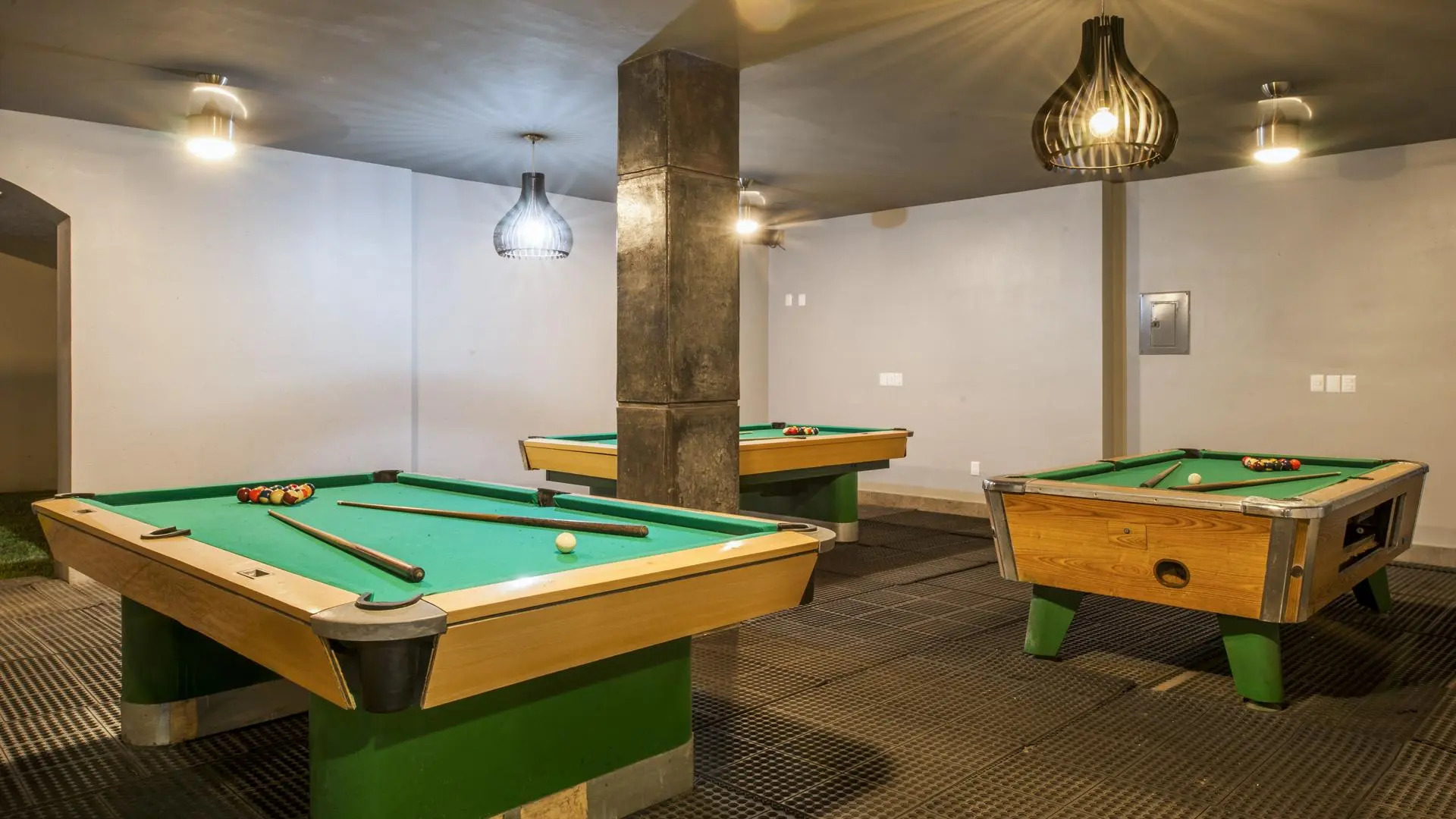 Photo - Don Pelayo Pacific Beach