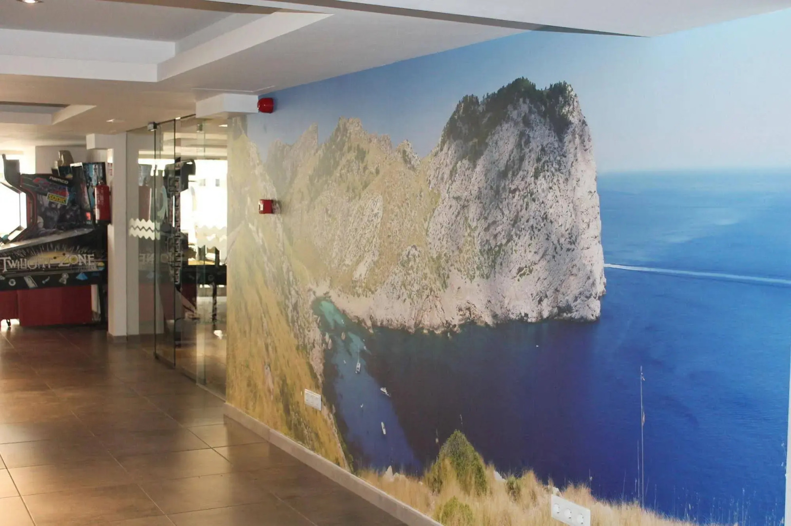 Photo - Ona Luna Park - Adults Friendly 16 Years Plus