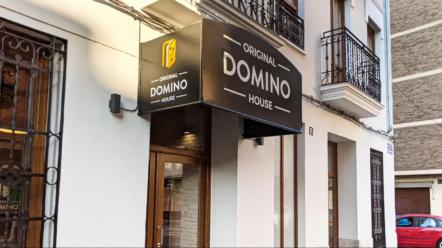 Foto - Original Domino House