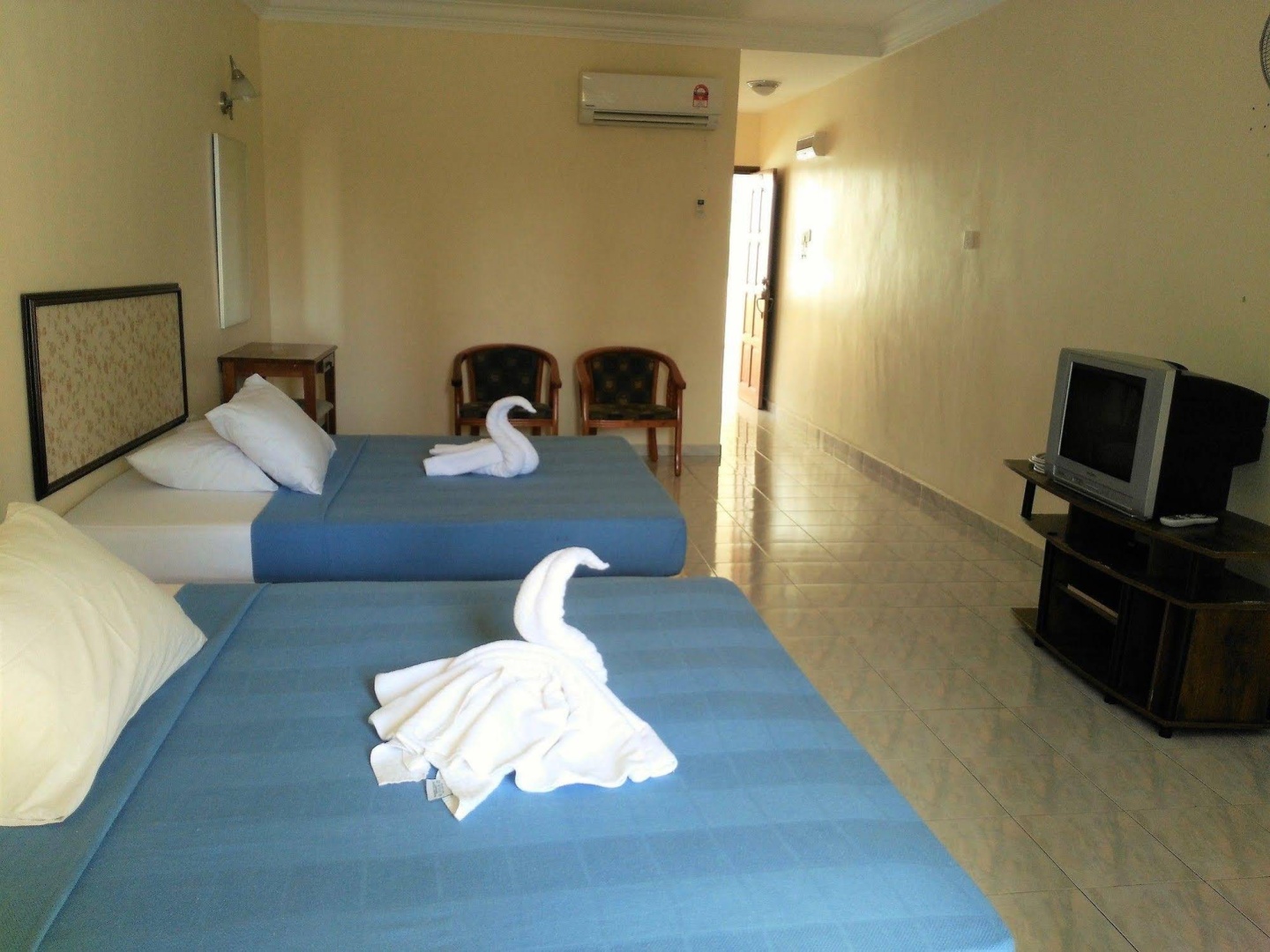 Teluk Batik Holiday Apartment