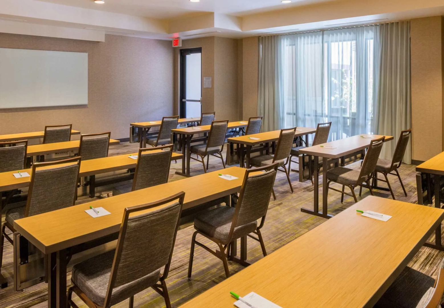 Photo - Courtyard by Marriott Thousand Oaks Ventura County