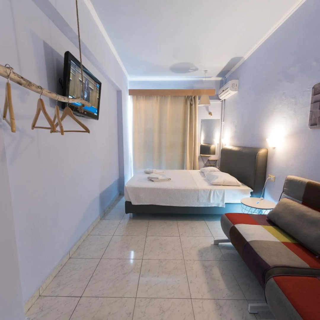 Photo - Parthenon Hotel