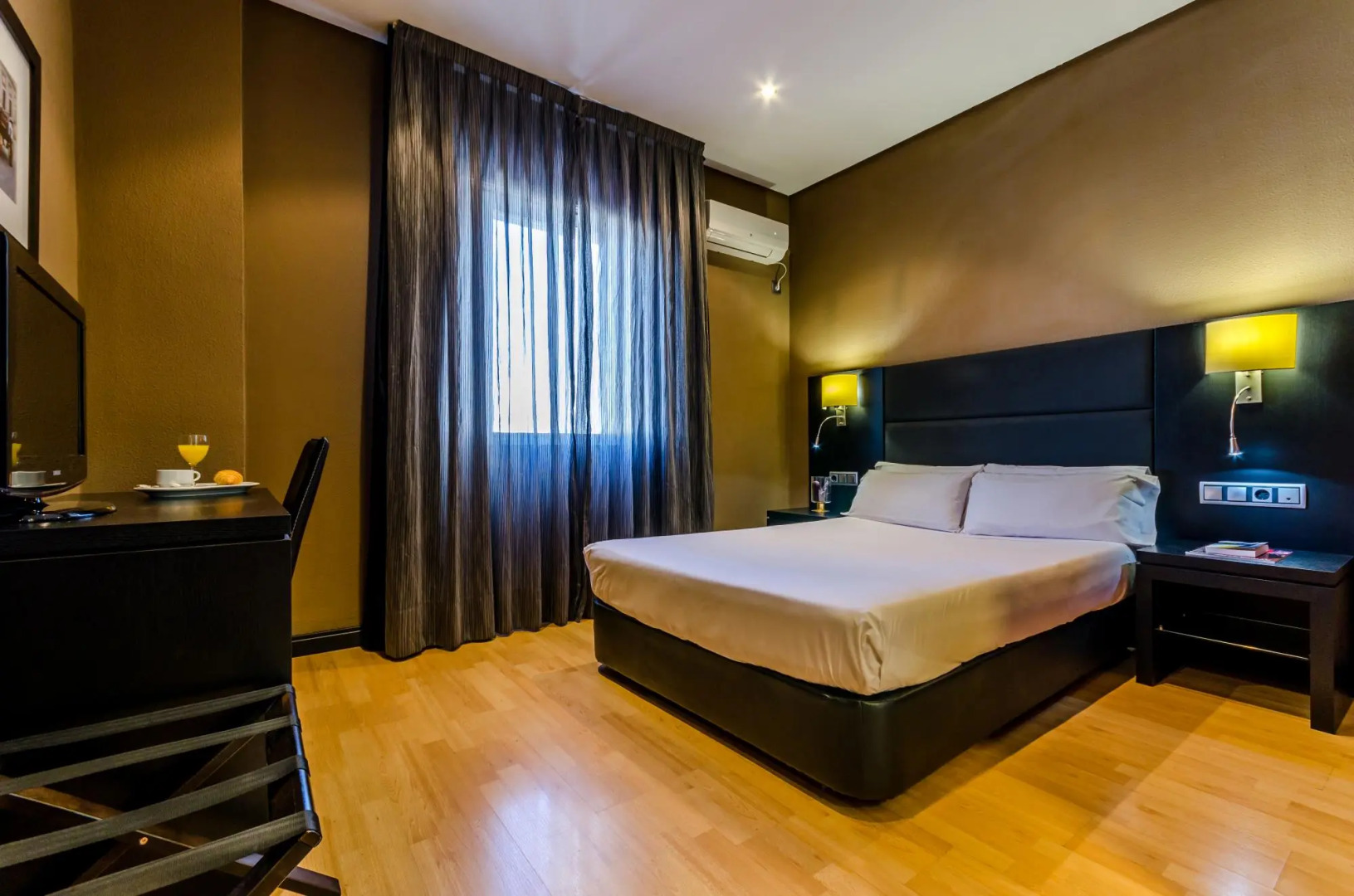 Foto - Virgen de los Reyes