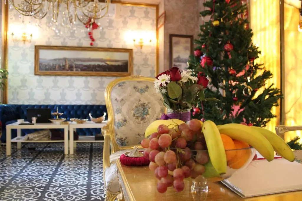 Photo - Diamond Royal Hotel