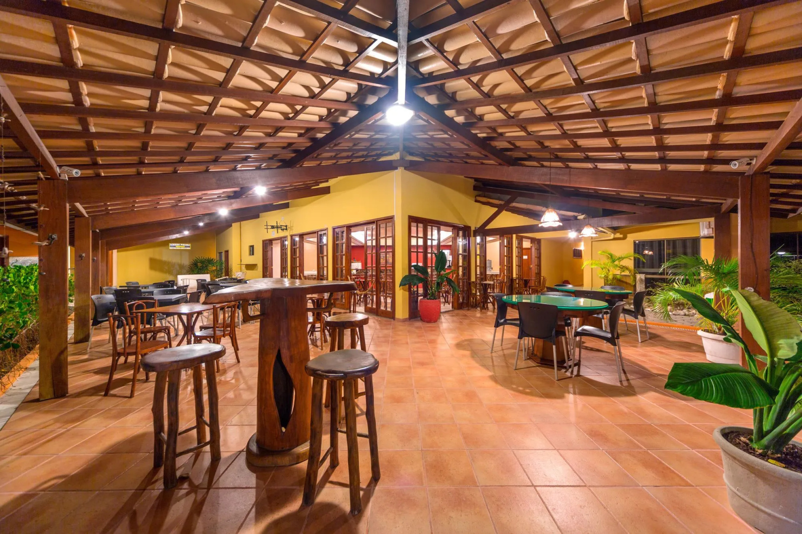 Foto - Porto Geraes Praia Hotel