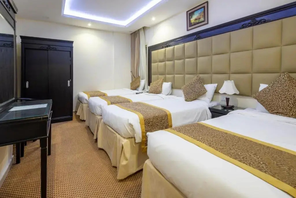 Foto - Kyona Alaziziyah