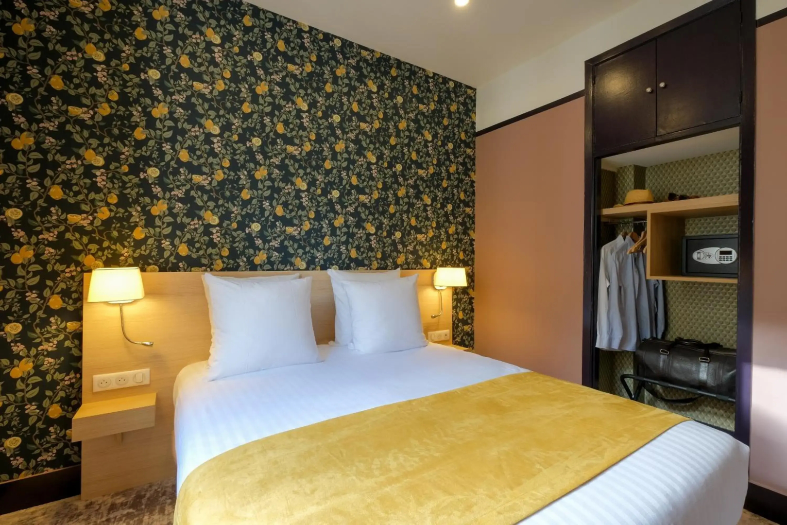 Foto - Hôtel de France, un hôtel AMMI