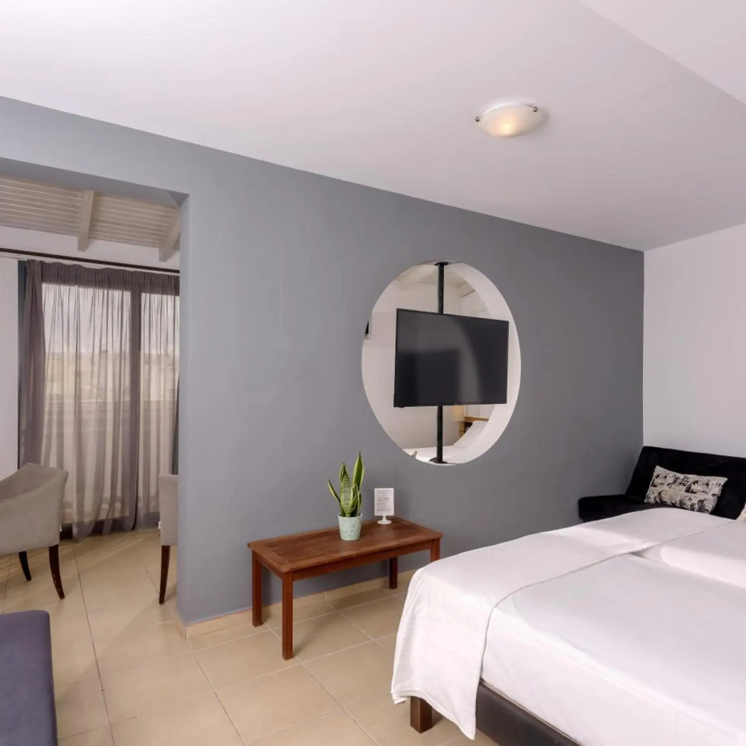 Photo - Iraklion Hotel