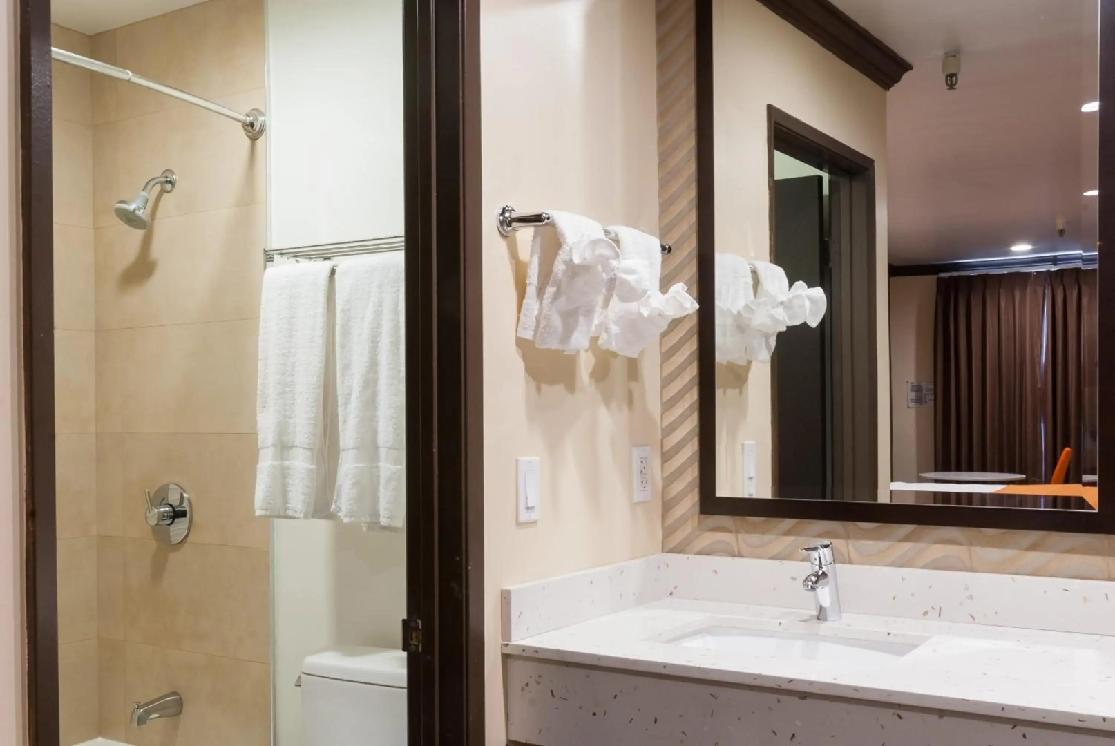 Photo - Redondo Pier Inn