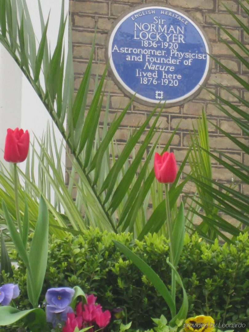 Photo - Oxford Hotel