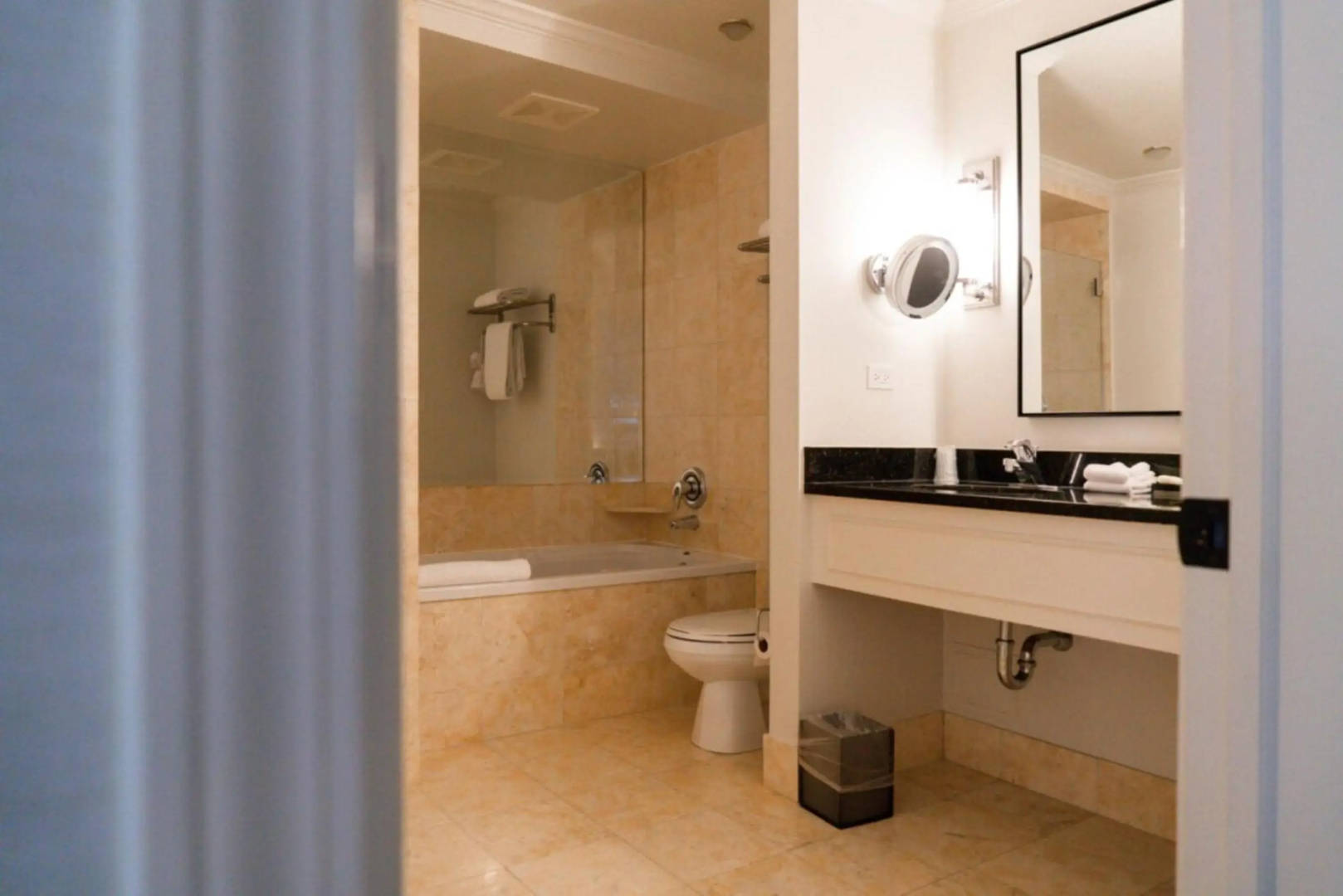 Foto - The Talbott, Autograph Collection