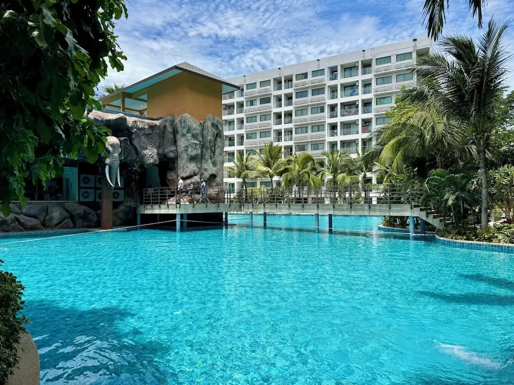 Foto - Laguna beach condo resort 3 maldives pattaya pool view ลากูน่า บีช คอนโด รีสอร์ต 3 พัทยา