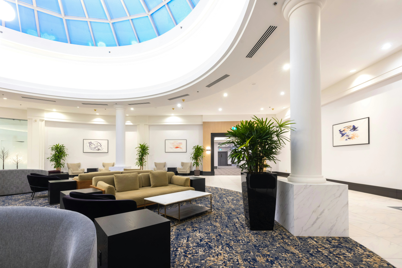 Photo - DoubleTree by Hilton Calgary North