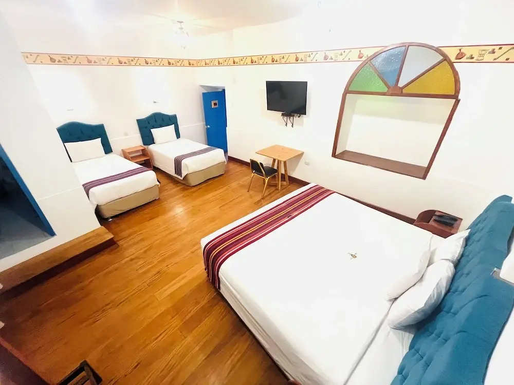 Photo - Rojas Plaza Boutique