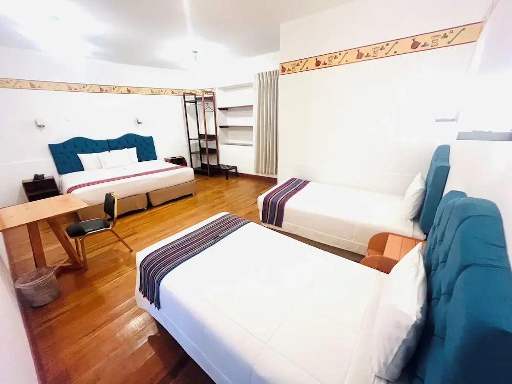 Photo - Rojas Plaza Boutique