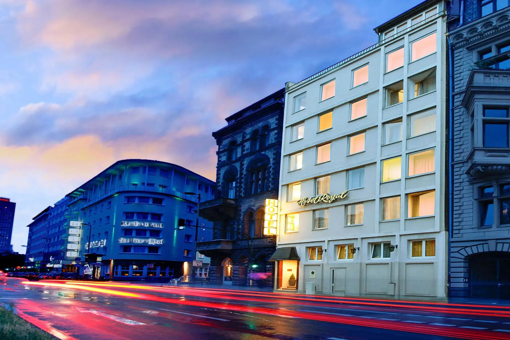Photo - INA Hotel Royal