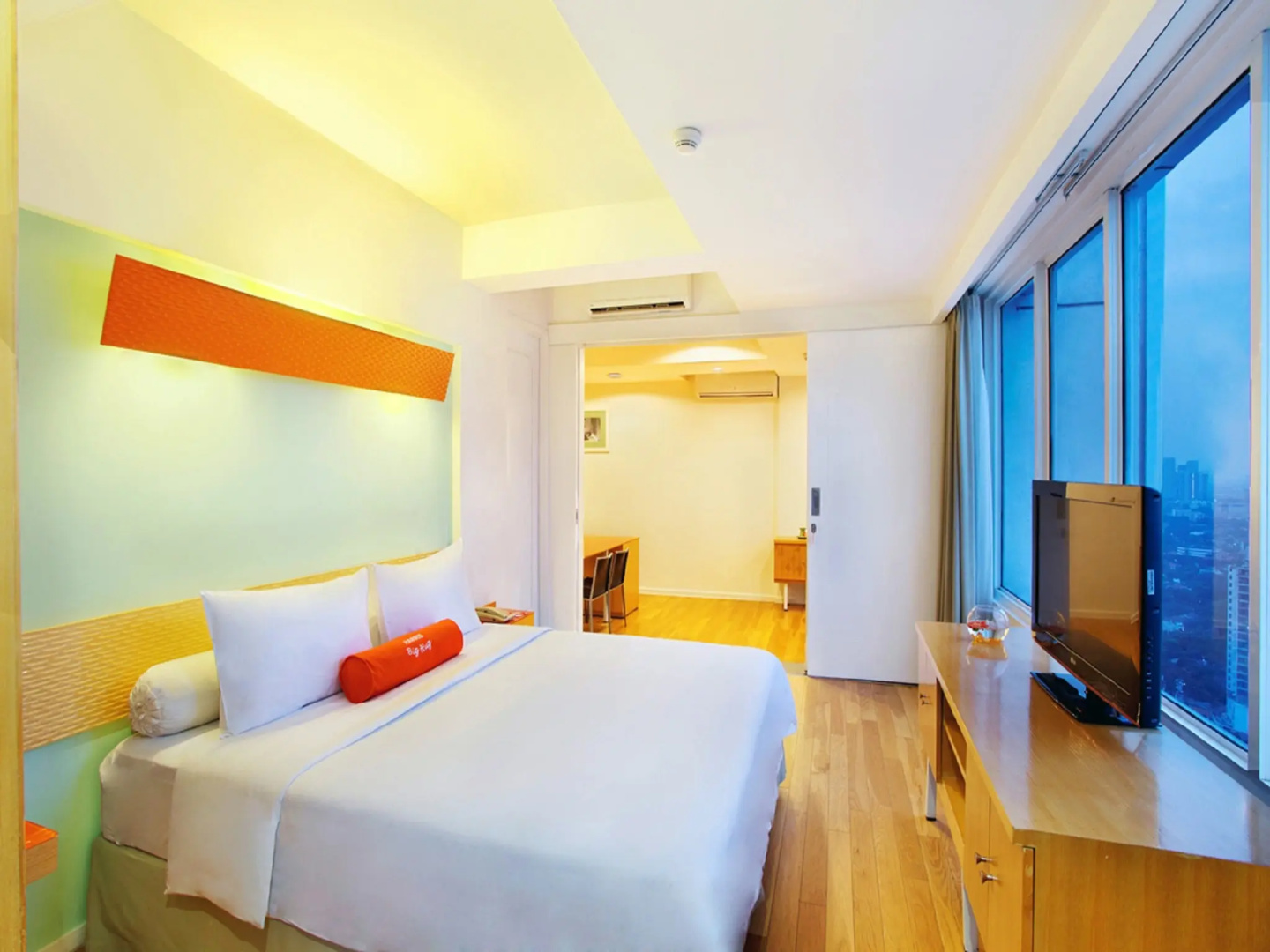 Photo - HARRIS Suites fx Sudirman