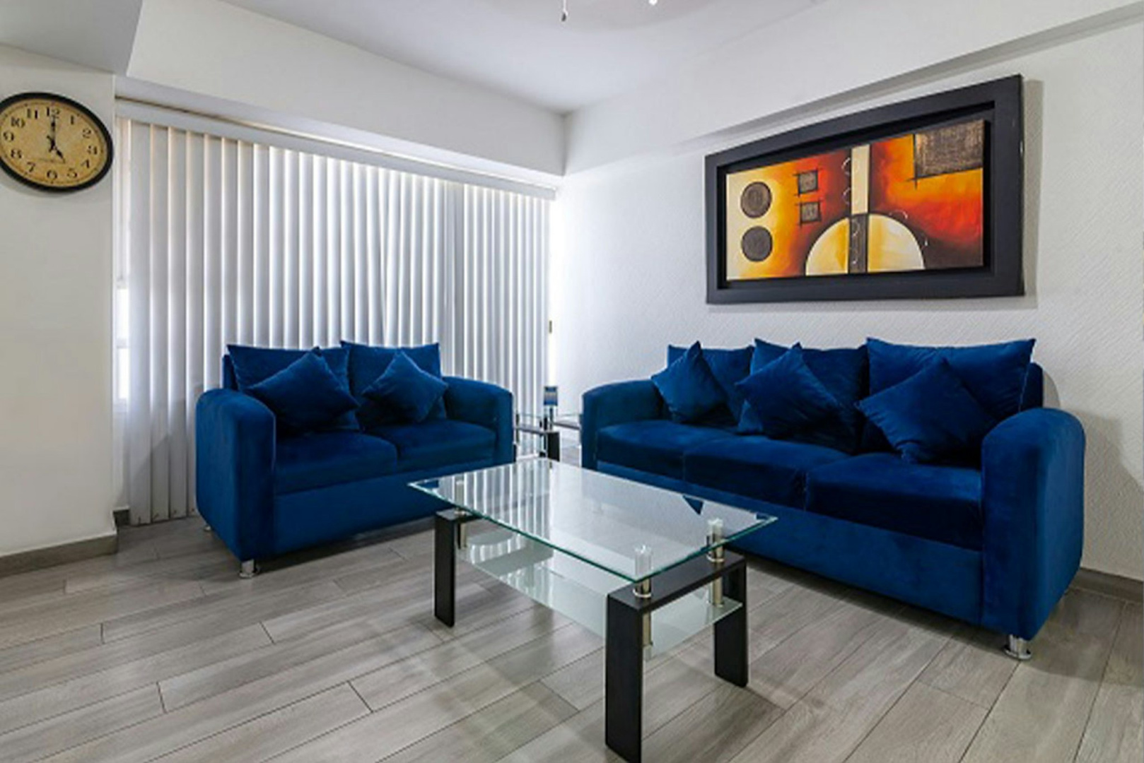 Foto - European Life Style Executive Suites & Gallery