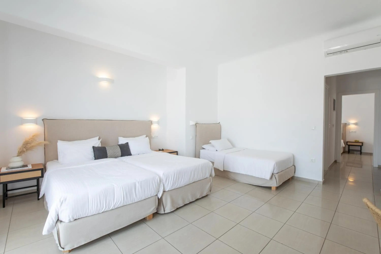 Photo - The George Hotel Mykonos