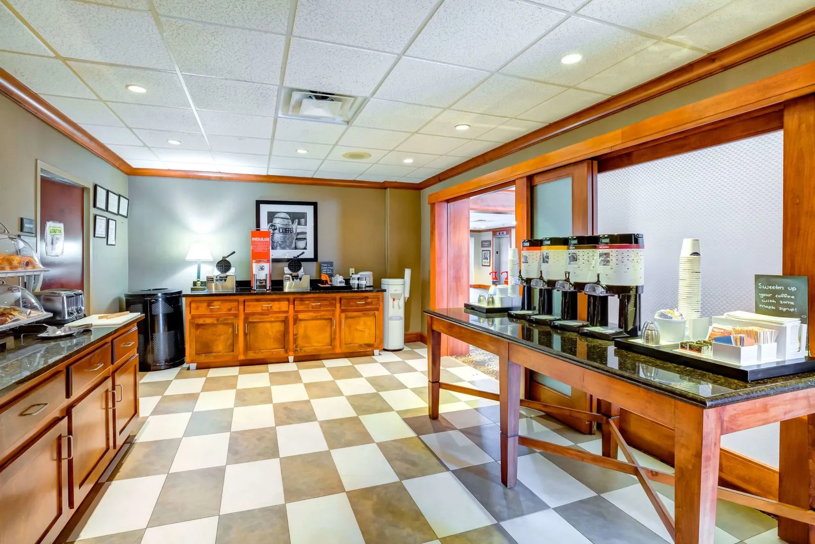 Photo - Hampton Inn Boston - Norwood