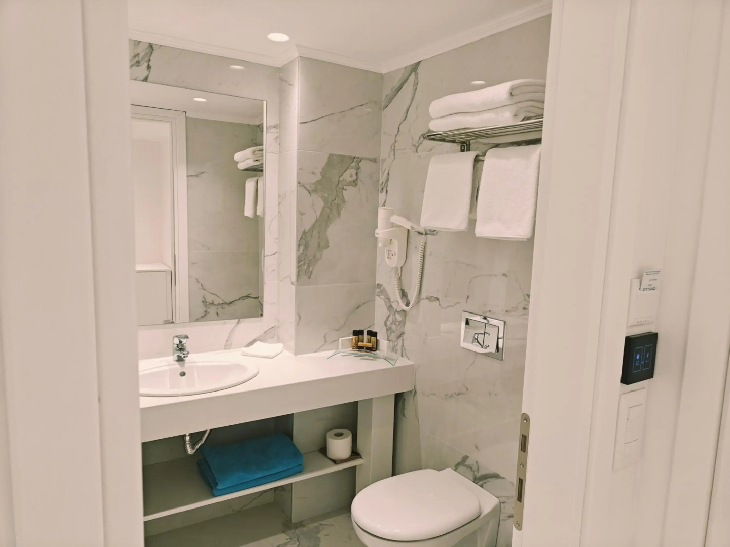 Photo - Ibiscus Hotel