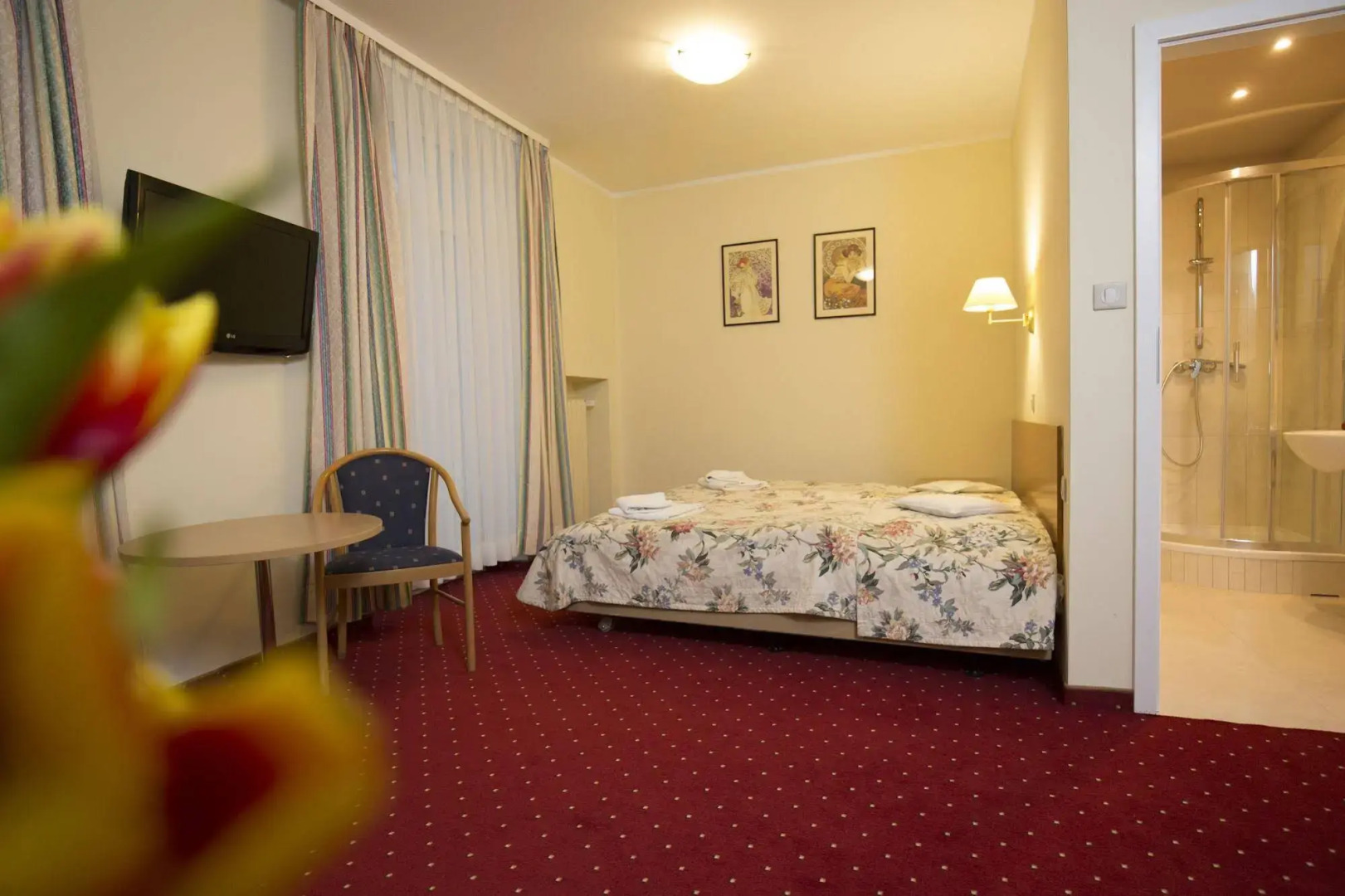 Foto - Willa Carlton