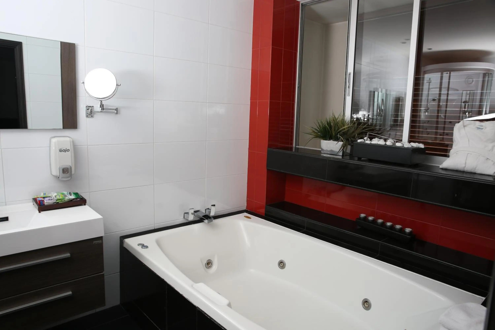 Foto - Hotel Suites 108