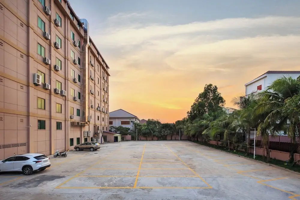 Photo - Rose Garden International Hotel