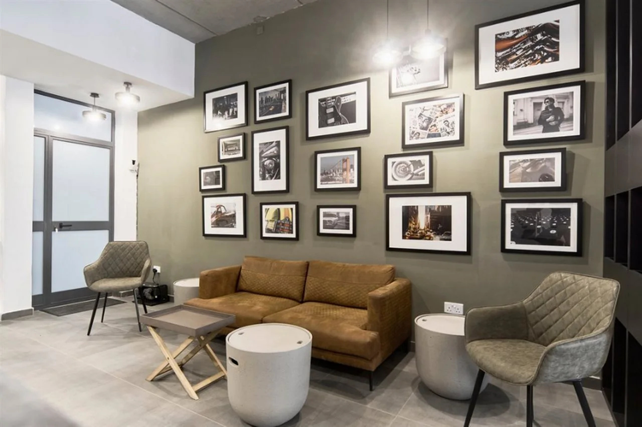 Photo - Mr Todd Hotel