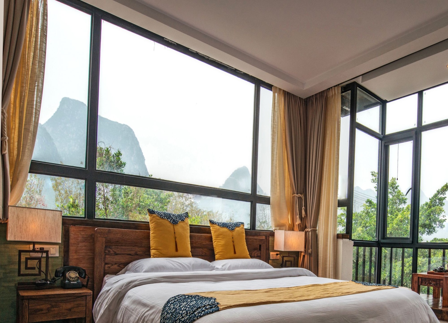 Secret Courtyard Resort Hotel