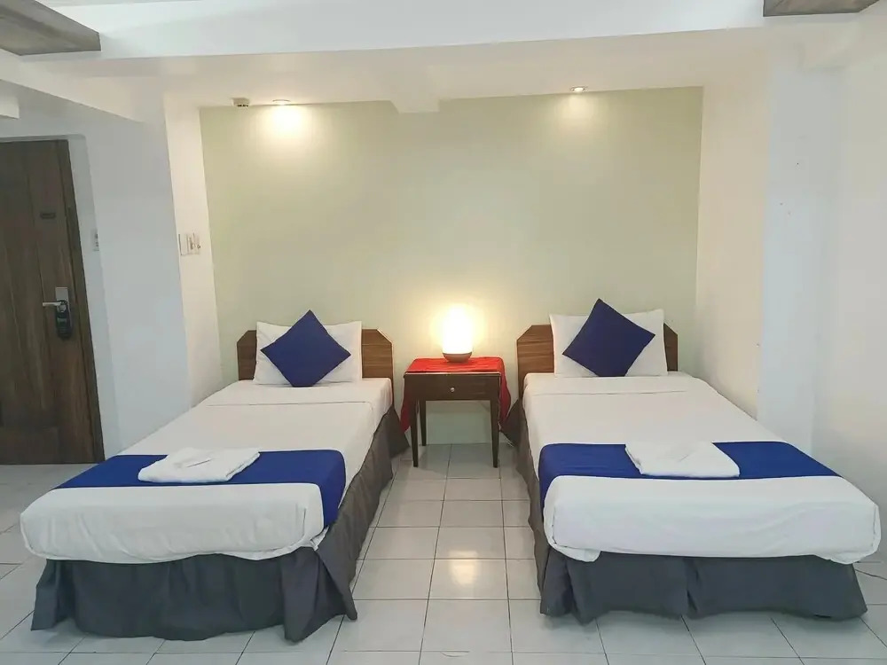 Foto - Alley 8 Makati