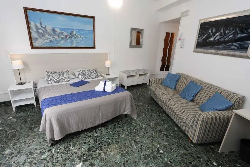 Photo - Room in BB - Soggiorno La Coccinella