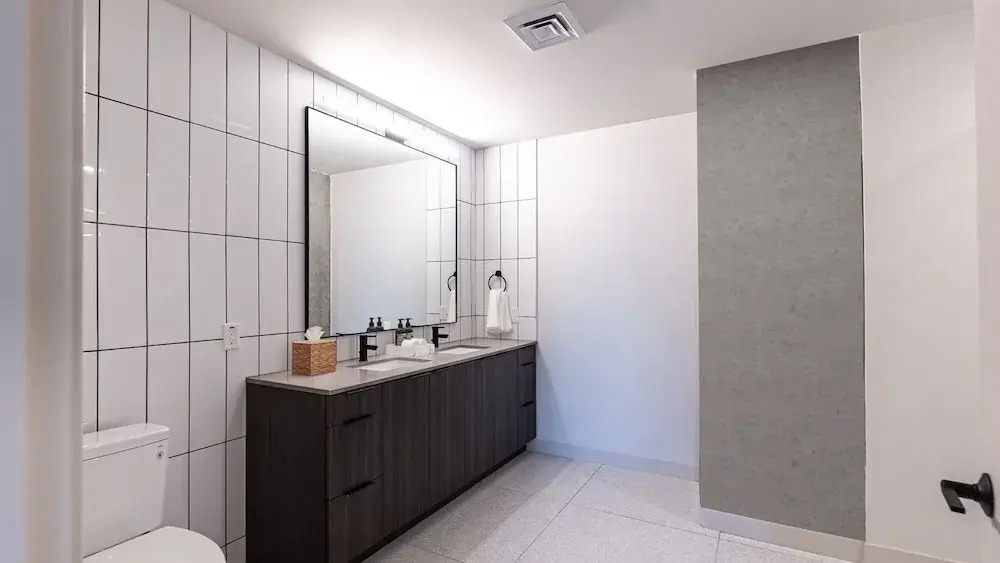 Photo - Sentral Sol Modern