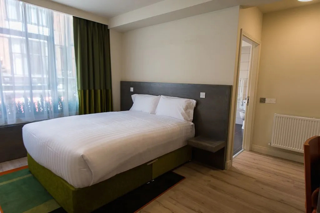 Photo - Fitzsimons Hotel Temple Bar