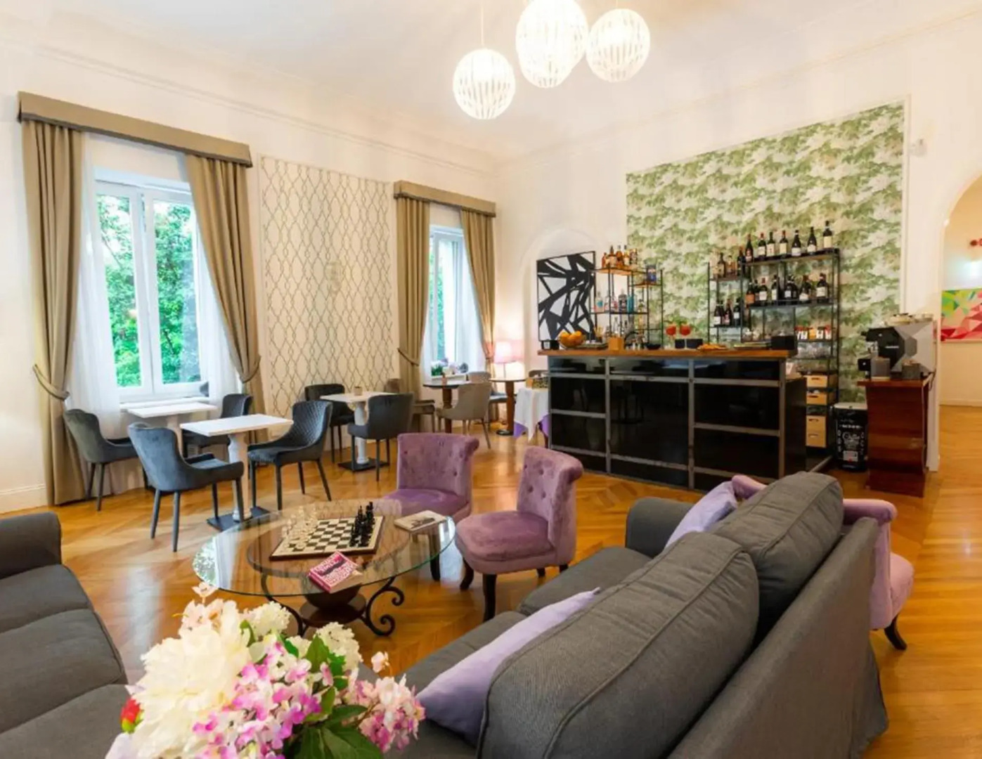 Photo - Mangili Garden Hotel