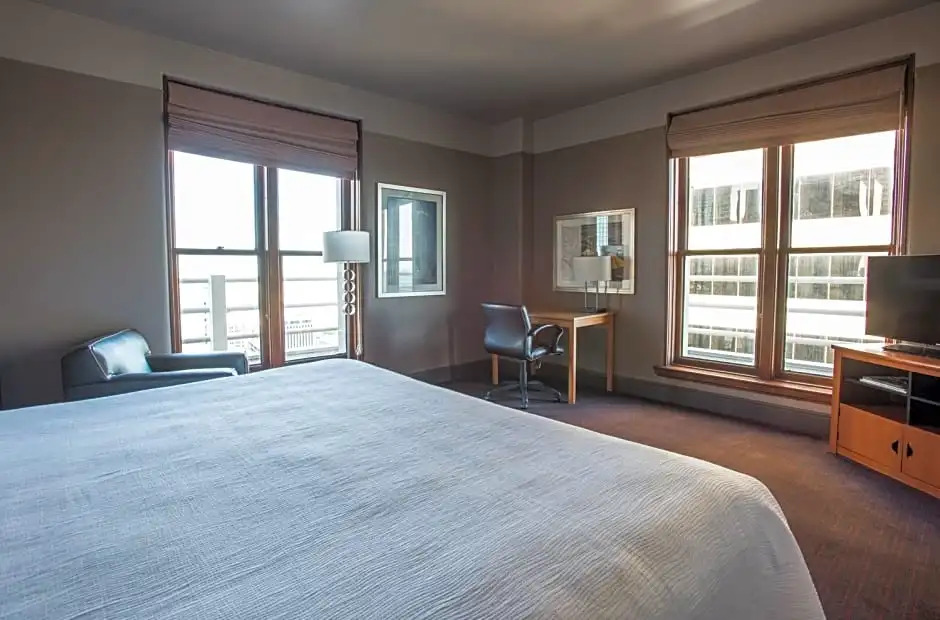 Photo - Magnolia Hotel Downtown Dallas