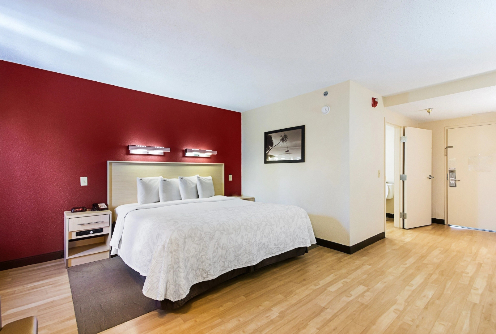 Photo - Red Roof Inn PLUS Miami Airport