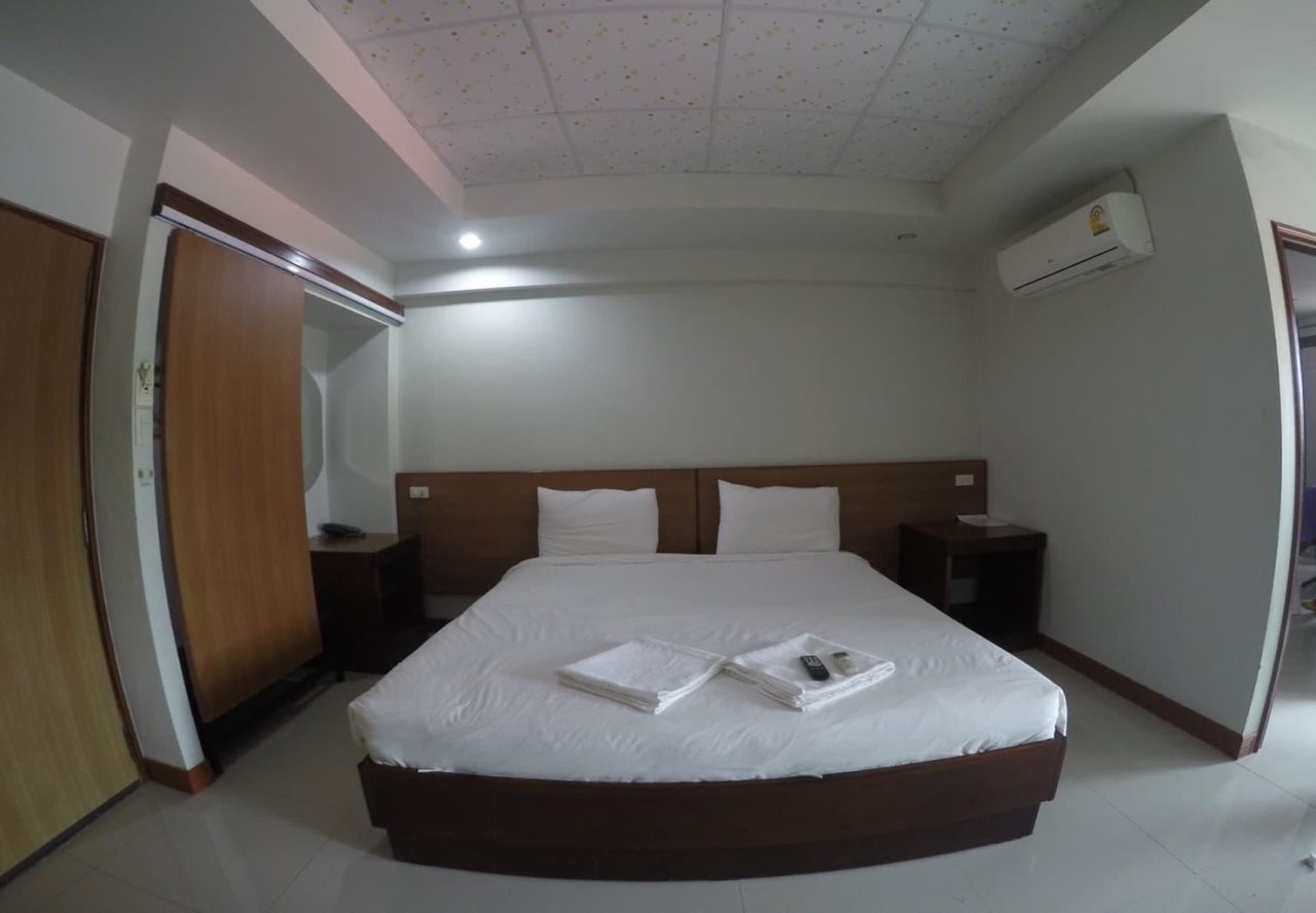 Century Grand Hotel
