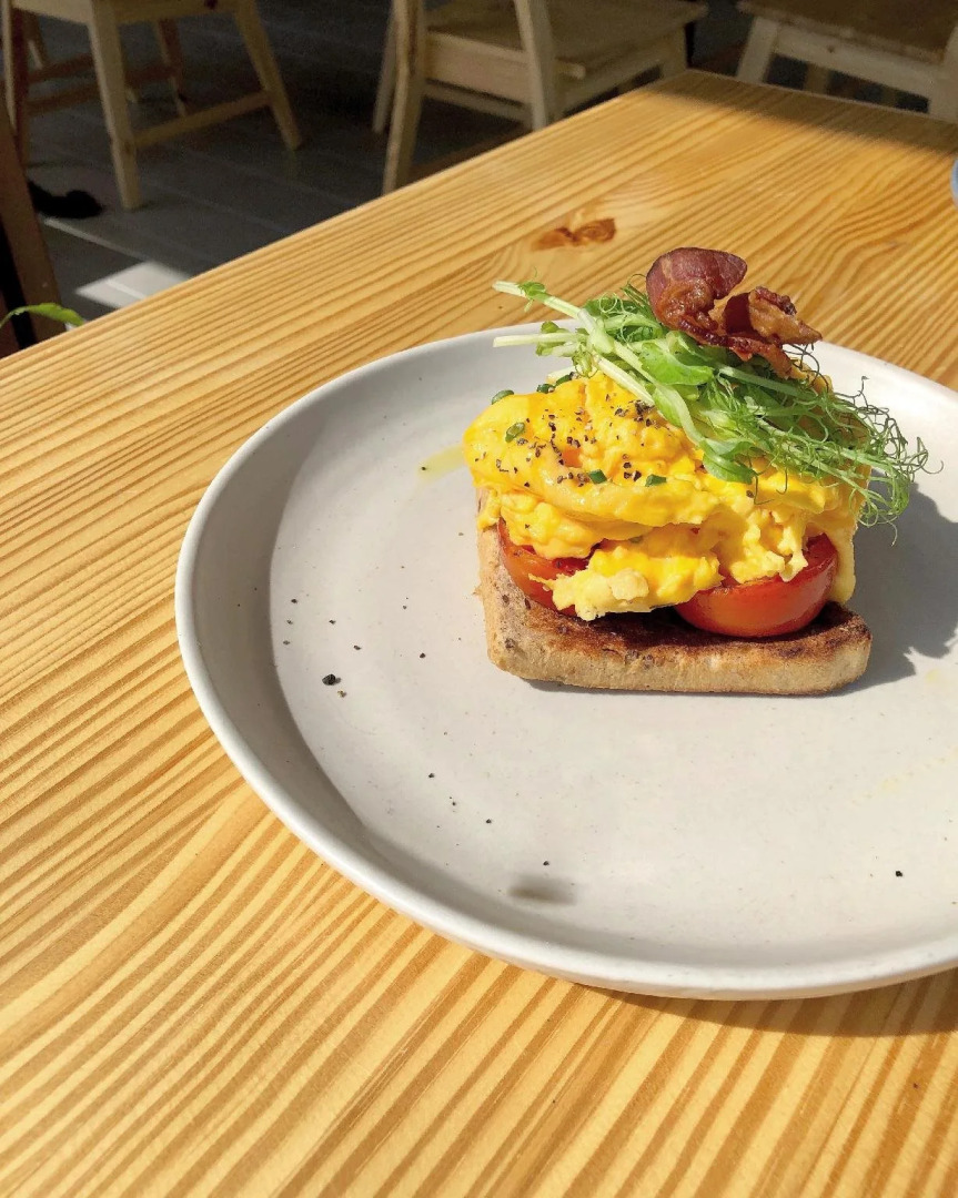 Photo - The Reef Hotel & Studios