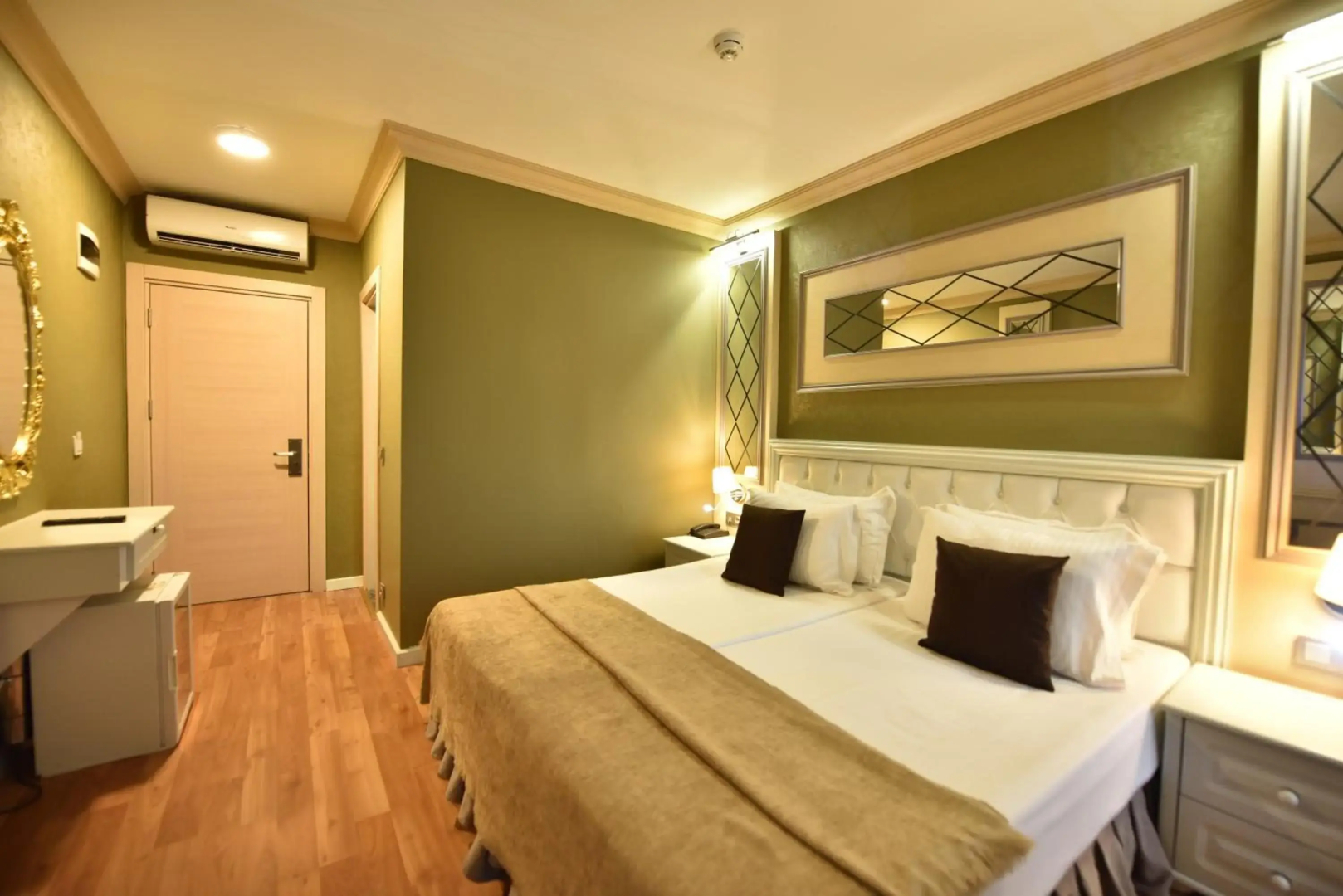 Photo - The Pelham London - Starhotels Collezione