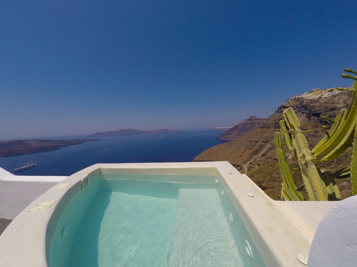 Photo - Athina Luxury Suites