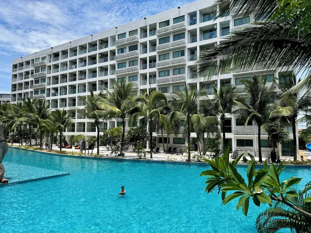Foto - Laguna beach condo resort 3 maldives pattaya pool view ลากูน่า บีช คอนโด รีสอร์ต 3 พัทยา