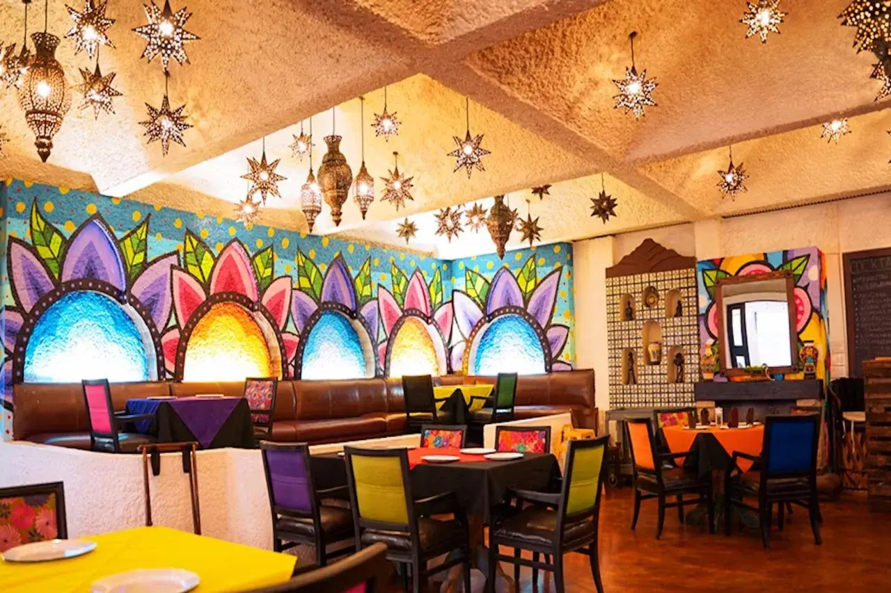 Photo - Las Rocas Resort & Spa