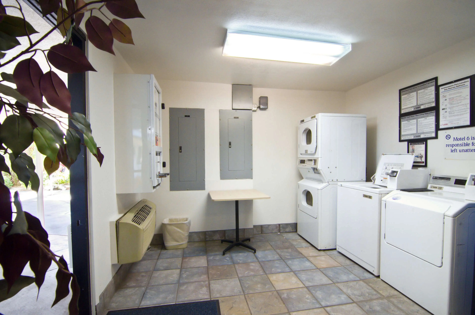 Foto - Motel 6-Palm Springs, CA - East - Palm Canyon