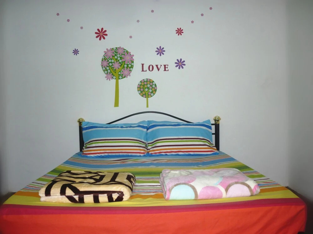 H Homestay - Semi D 1000Mbps (1Gbps) Wifi, Astro & Private Parking