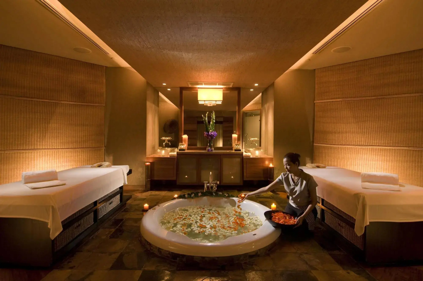 Photo - Conrad Bangkok Residences