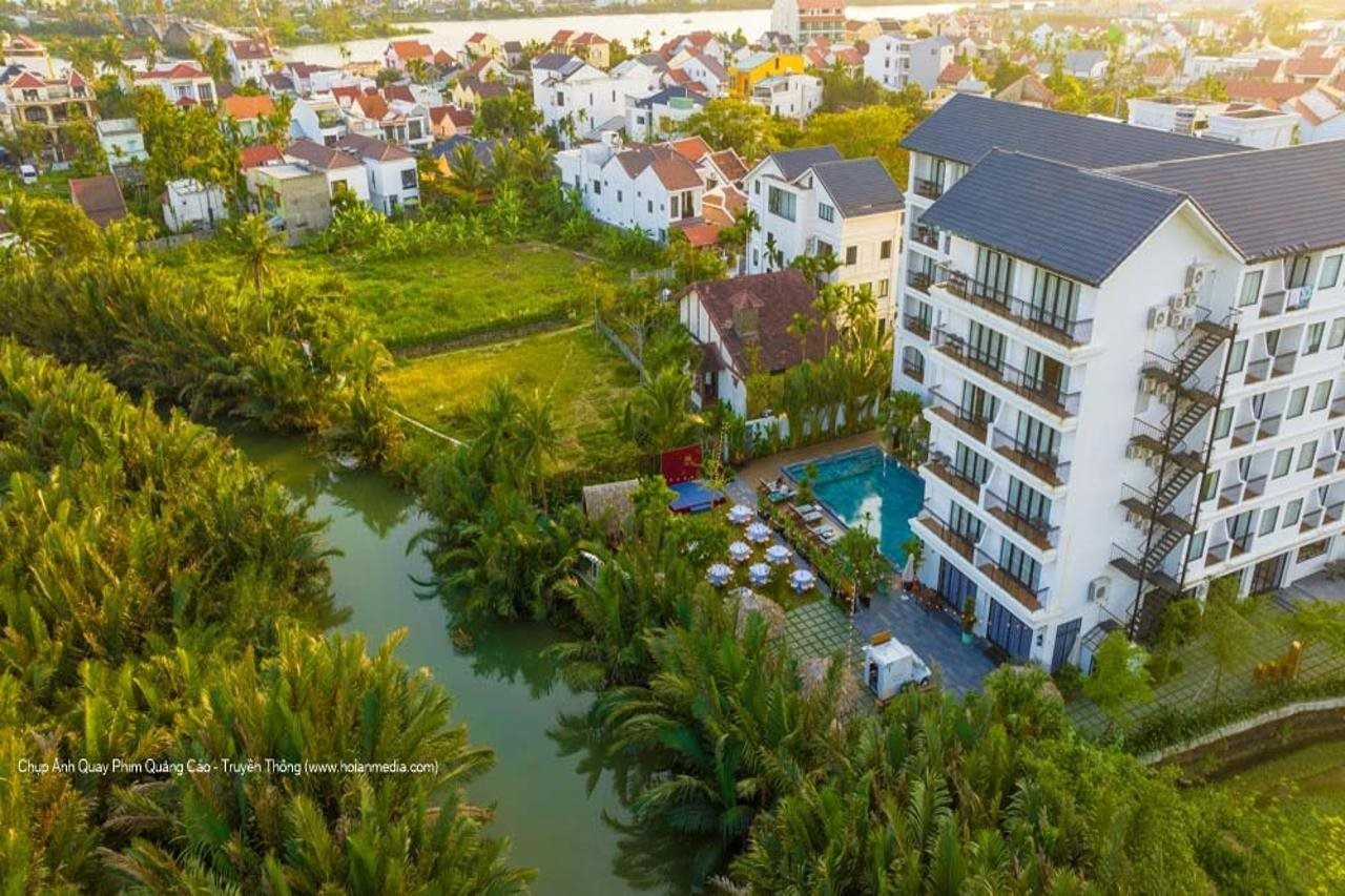Photo - Shining Riverside Hoi An Boutique & Spa