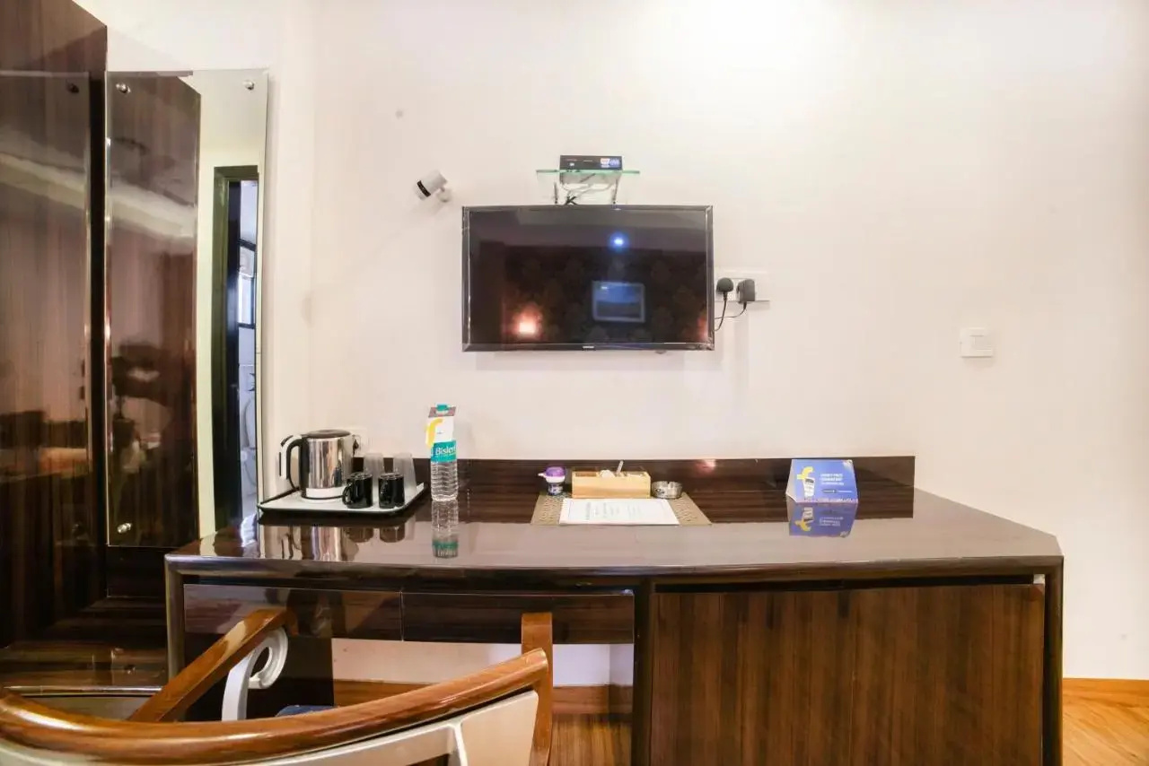 Foto - FabHotel Galaxy - Nr Patel Nagar Metro