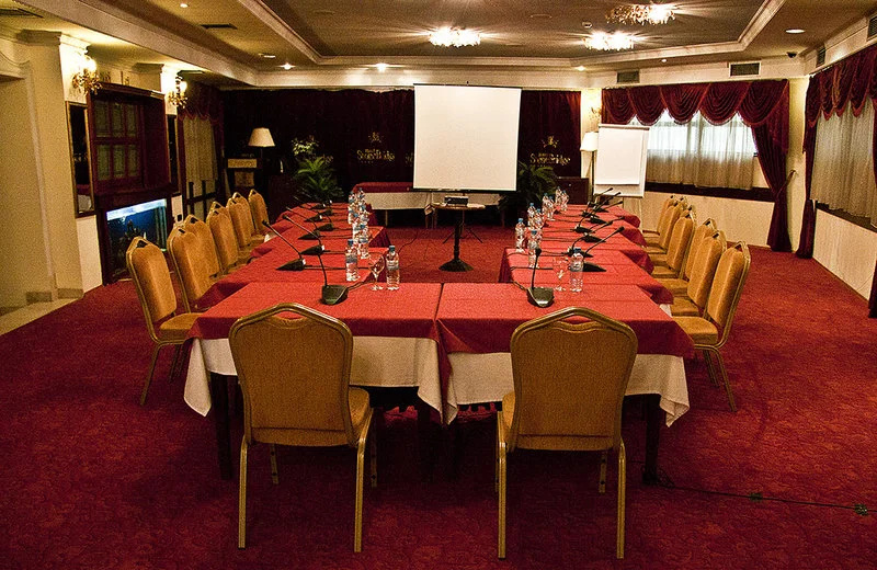 Photo - Stone Bridge Hotel